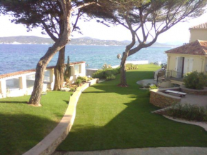 Гостиница Villa Pointe Alègre  Гримо